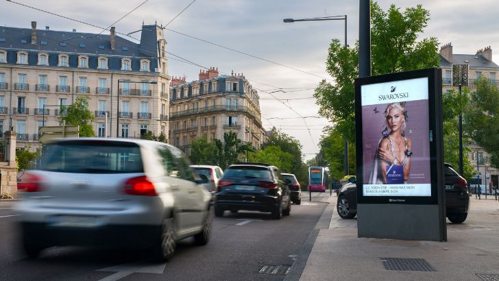 Clear Channel France renouvelle son contrat avec Dijon Métropole