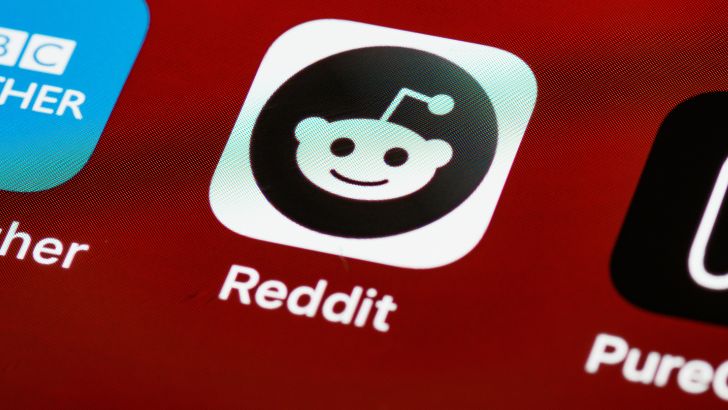 Cision s’associe avec Reddit pour fournir davantage d’insights