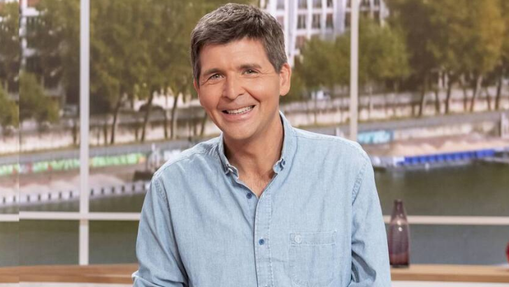 Thomas Sotto quitte Télématin et remplace Yves Calvi sur RTL