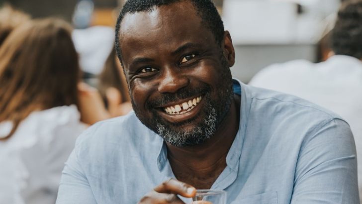 Serge Njimefo devient CEO de Mediaplus France