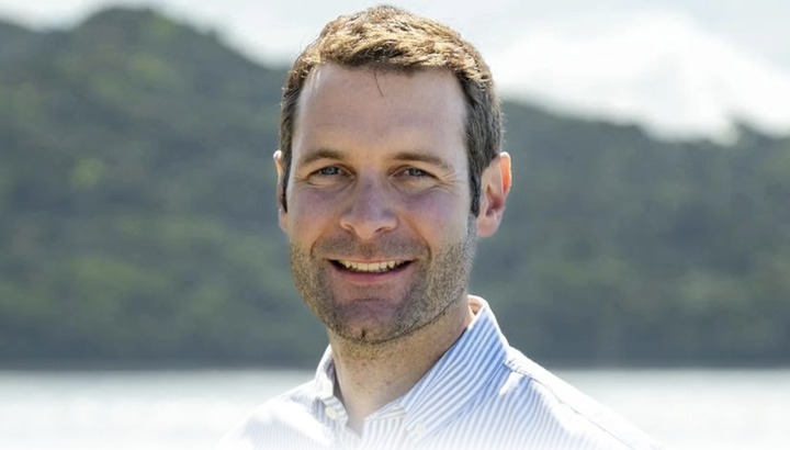 OpenAI structure son pôle publicitaire en EMEA autour de Mark Bambury