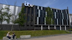 Royaume-Uni : Londres pourrait s’opposer au rachat d’ITV par Sky