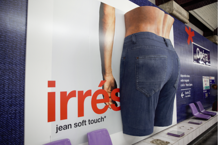 Un jean Celio géant en 3D dans le métro avec Isobar et Metrobus